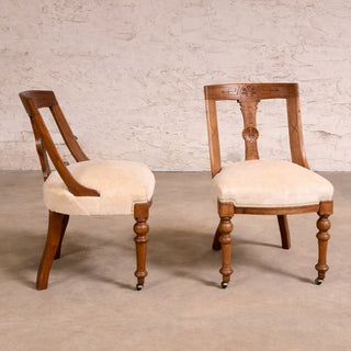 20th Century English Walnut Carved Back Dining Chair (Set of 4)
