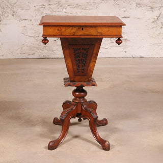20th Century Central Pedestal English Sewing Table
