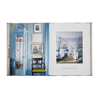 Everybody Loves Stripes: Decorating Between the Lines
