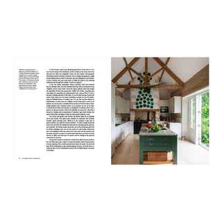 At Home in the Cotswolds: Secrets of English Count
