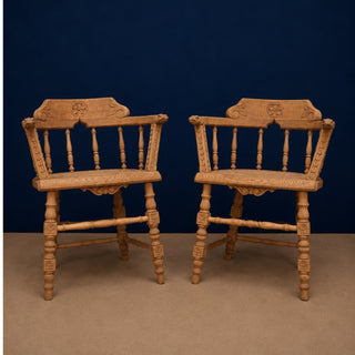 19th Century Victorian English Oak Smoker Chair (Set of 2)
