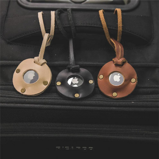Leather AirTag Case Hang Tag with Rivets (Black) by Rustico

