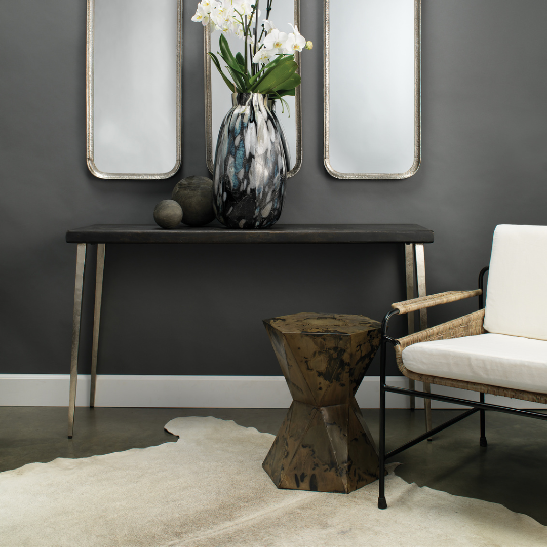 Crown Side Table - Thumbnail 3