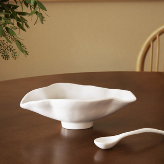 Vida Nube Small Oval Bowl with Spoon (White) by Beatriz Ball

