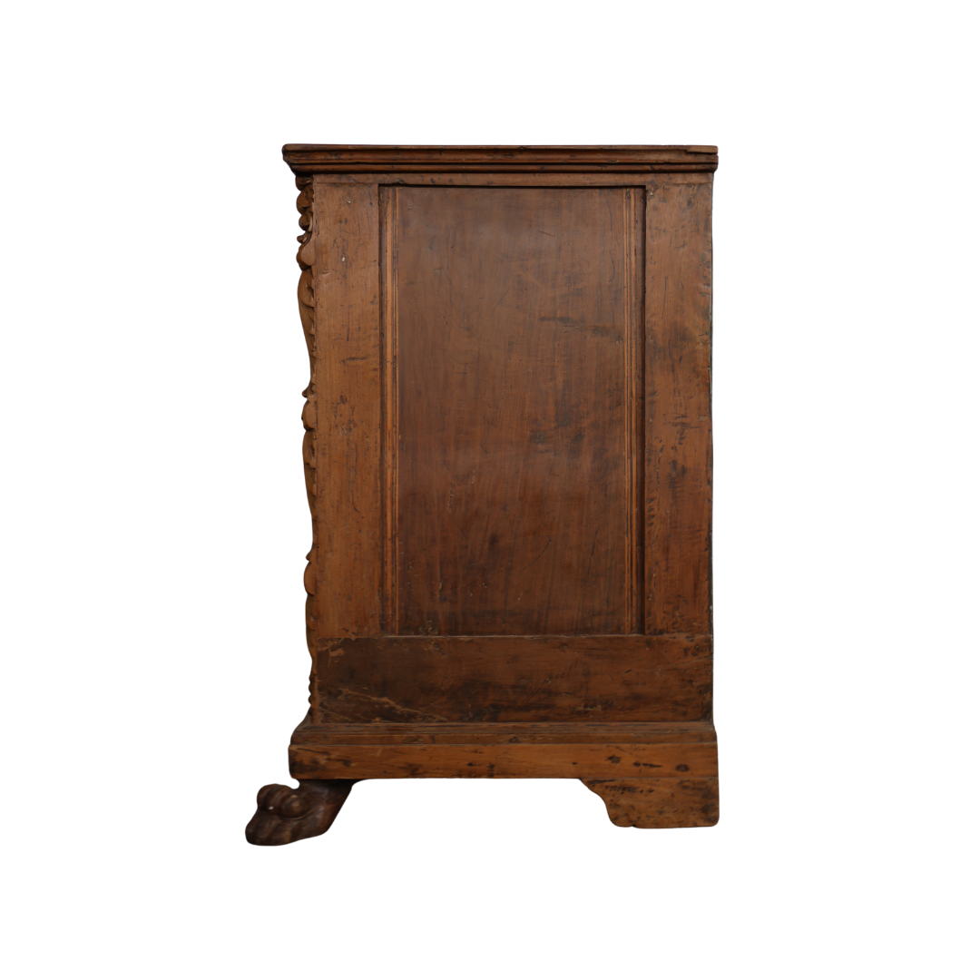 18th Century Carved Footed Chest - Thumbnail 4