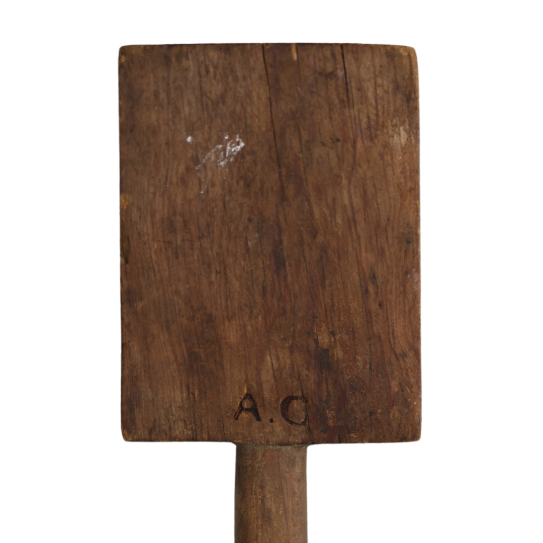 Christopher Collection Wooden Cutting Board - Thumbnail 2