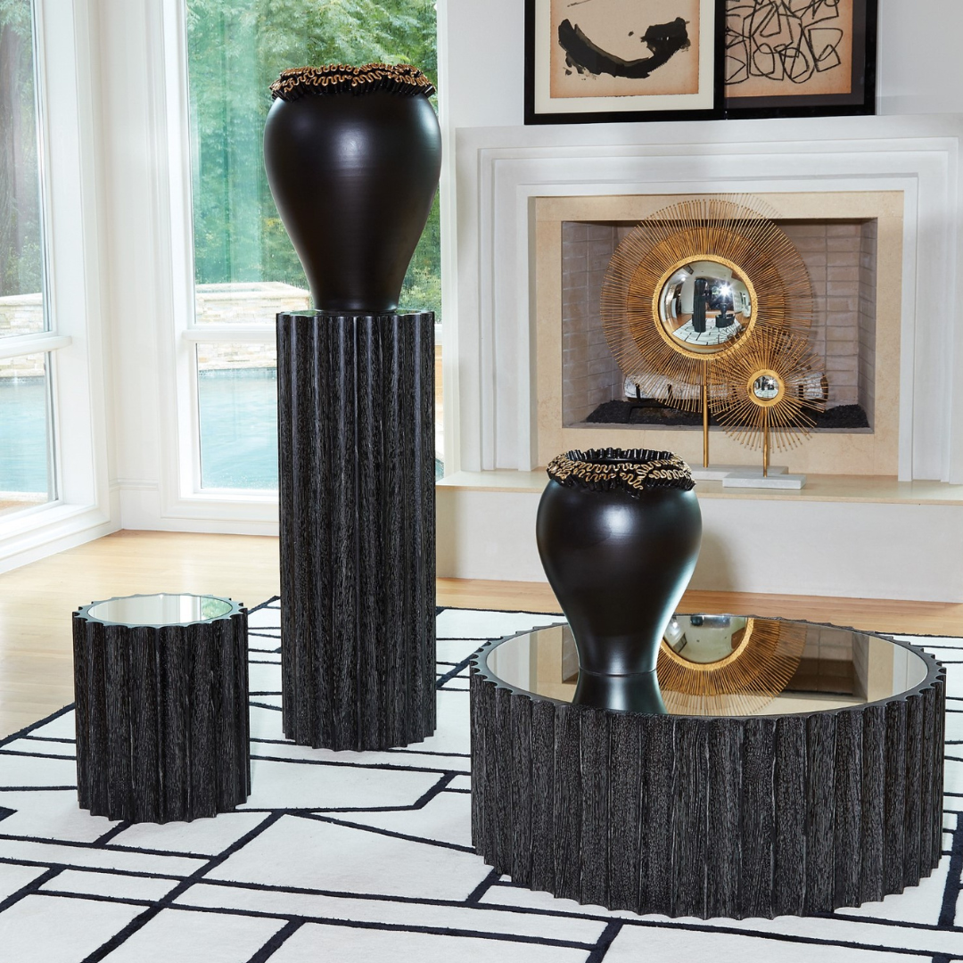 Reflective Column Pedestal