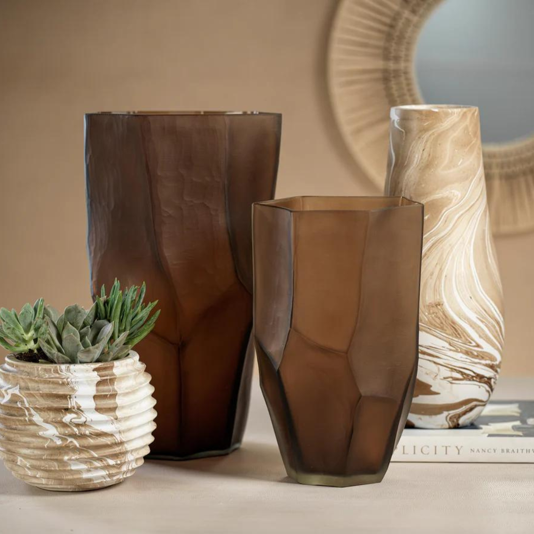 Sicilia Amber Glass Vase (Chocolate, Small) - Thumbnail 3