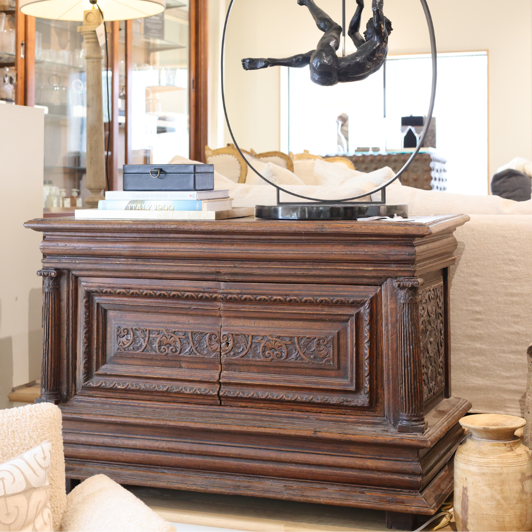 Christopher Collection Wooden Chest - Thumbnail 3