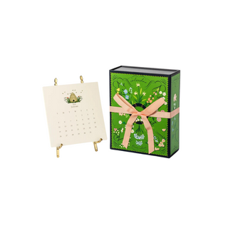 2025 Classic Desk Calendar
