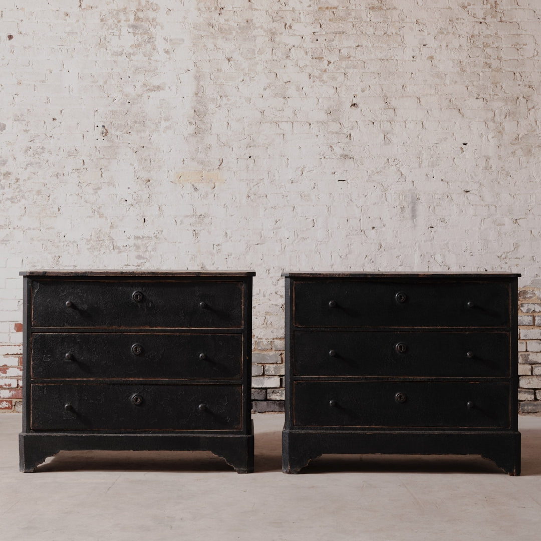 19th Century French Walnut Distressed Black Chests (Set of 2) - Thumbnail 2