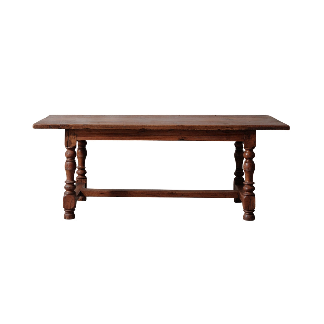 18th Century Italian Walnut Dining Table