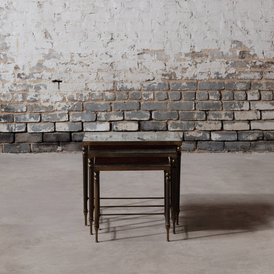 1950s French Mirrored Nesting Table (Set of 3) - Thumbnail 4