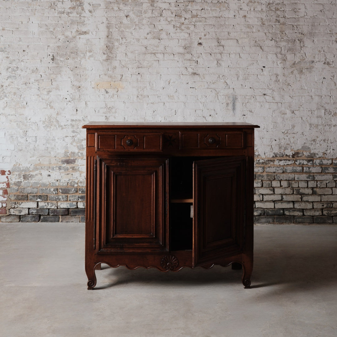 Christopher Collection Maltese Cupboard - Thumbnail 5