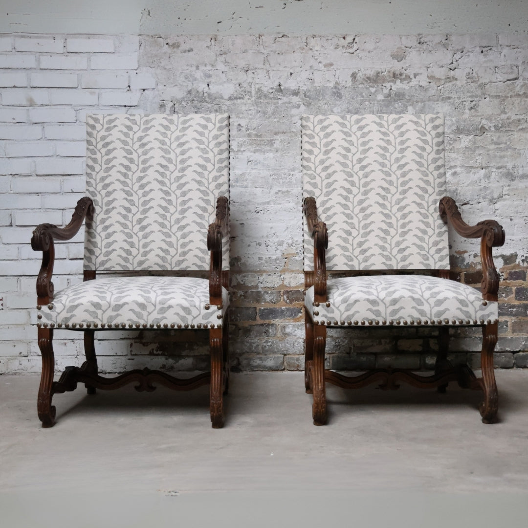 19th Century French Walnut Straight Back Armchair (Set of 2) - Thumbnail 2