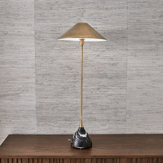 Kiss Buffet Lamp
