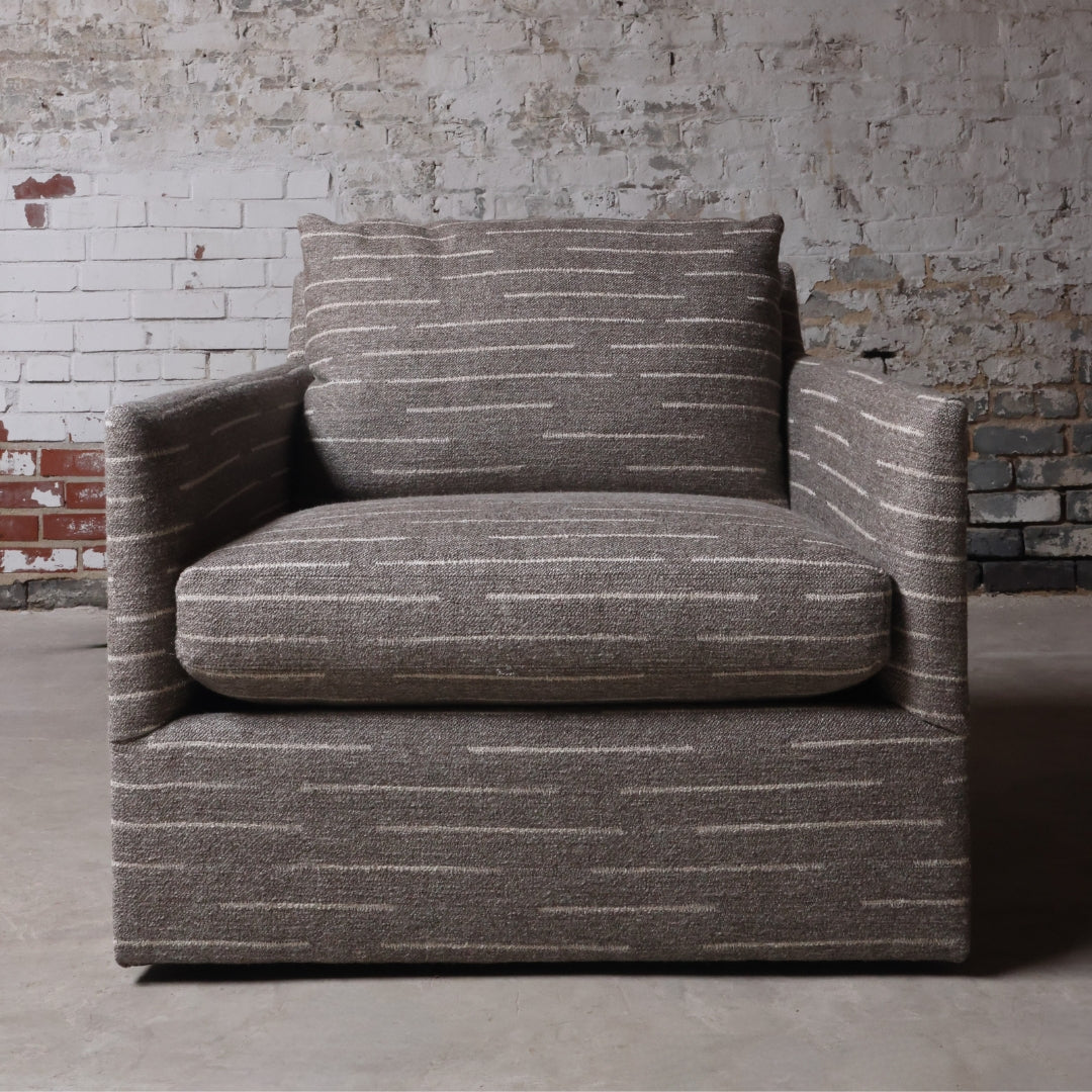 Bennett Swivel Chair - Thumbnail 2