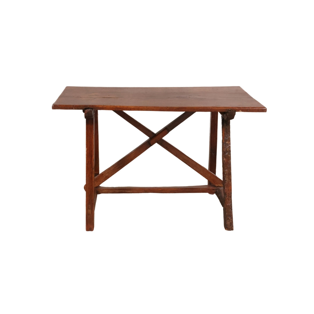 18th Century Small Spanish Walnut Table - Thumbnail 2