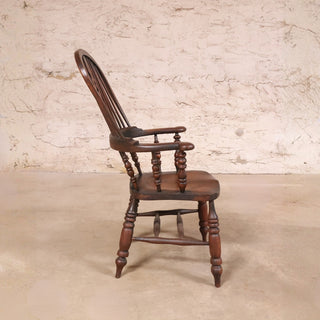 18th Century English Walnut Windsor Chair
