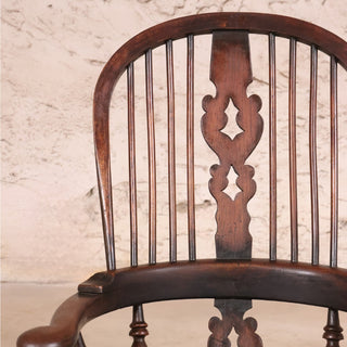 18th Century English Walnut Windsor Chair
