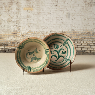 20th Century Spanish Pottery Bowl with Stand (B)
