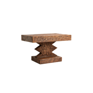Davin Pedestal
