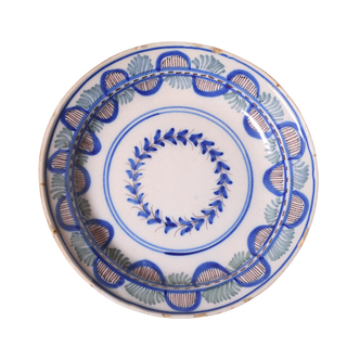 19th Century Spanish Pottery Plate (D)
