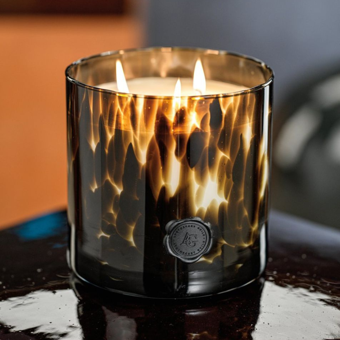 Apothecary Guild Black Fig Vetiver Candle (Large) - Thumbnail 2