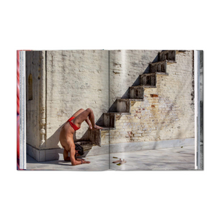 Michael O'Neill. On Yoga. The Architecture of Peace

