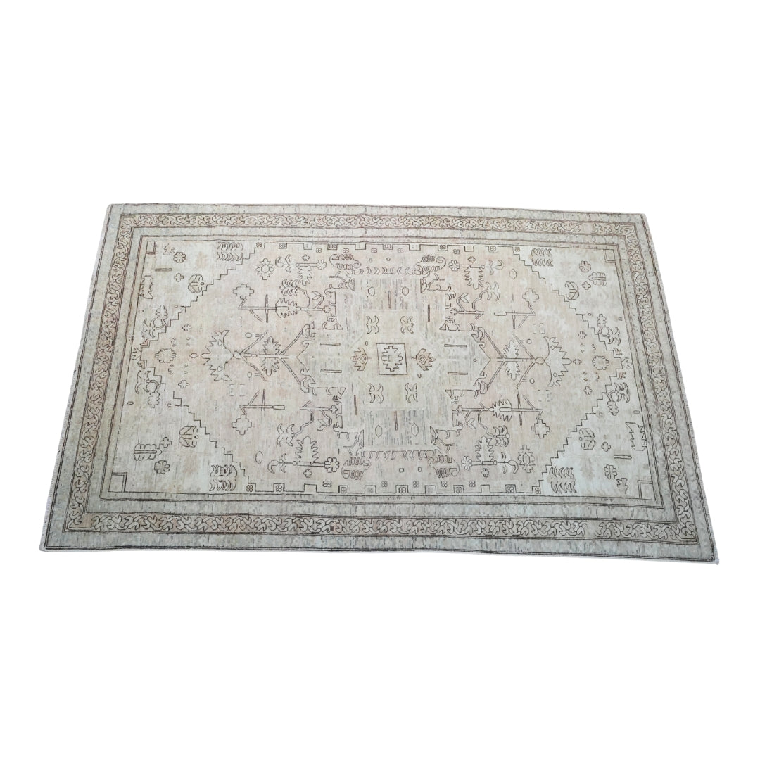 5.8 x 9 Area Rug - Christopher Collection