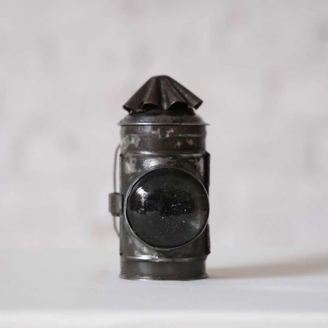 Christopher Collection Toleware Lantern - Thumbnail 2