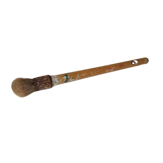 Early 20th Century French Paint Brush (Medium)   C
