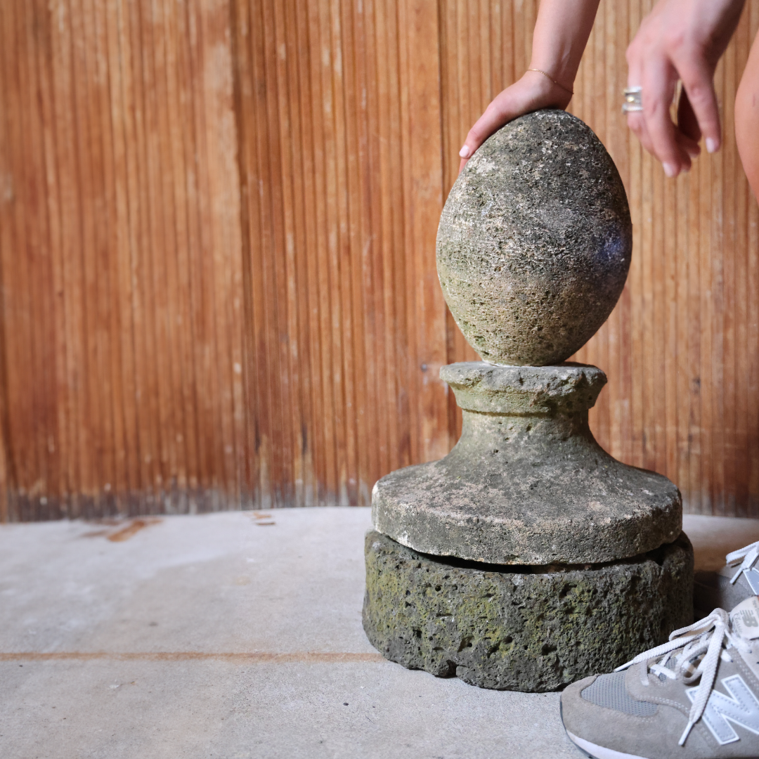 Christopher Collection French Stone Garden Object - Thumbnail 2