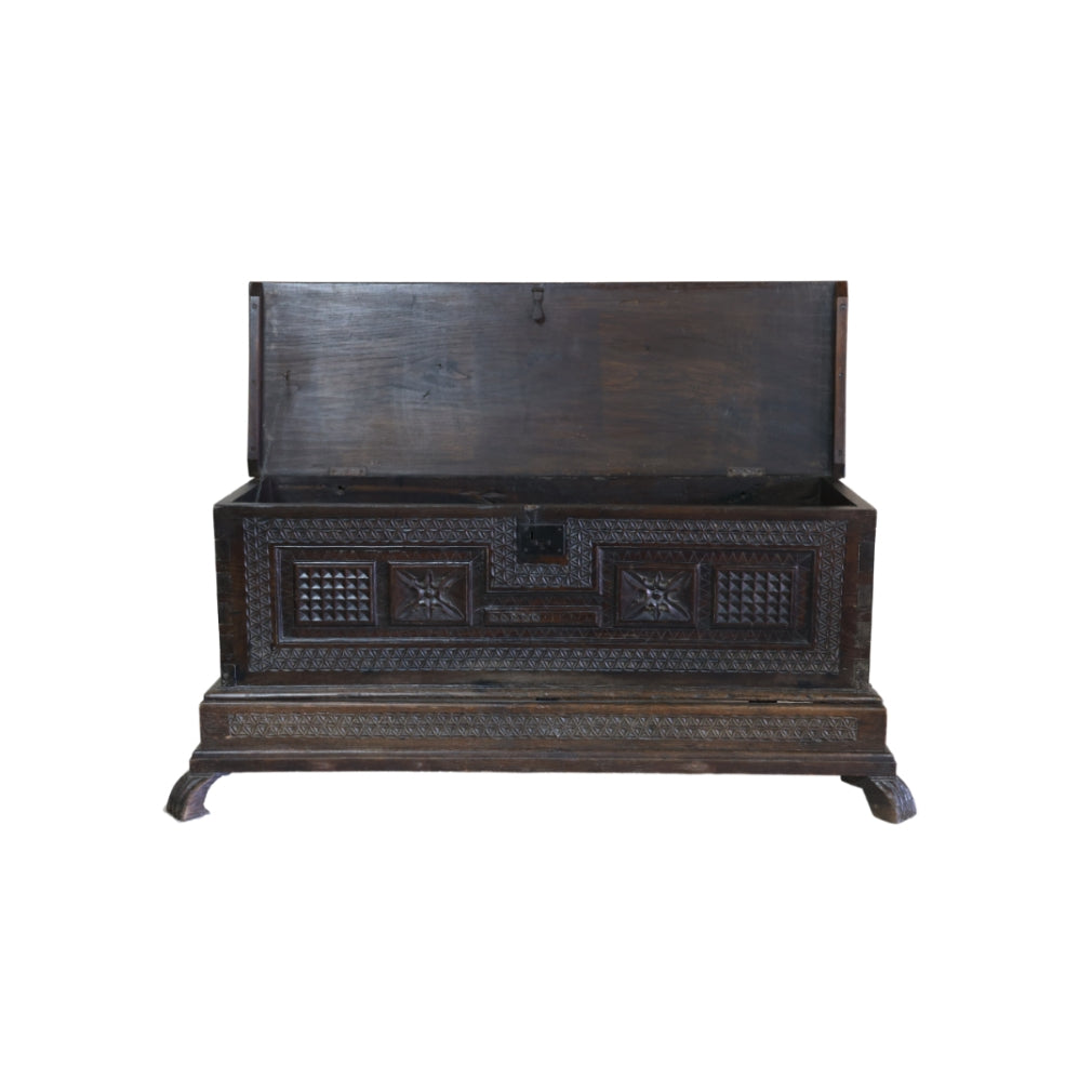 1900 European Wooden Trunk - Thumbnail 2