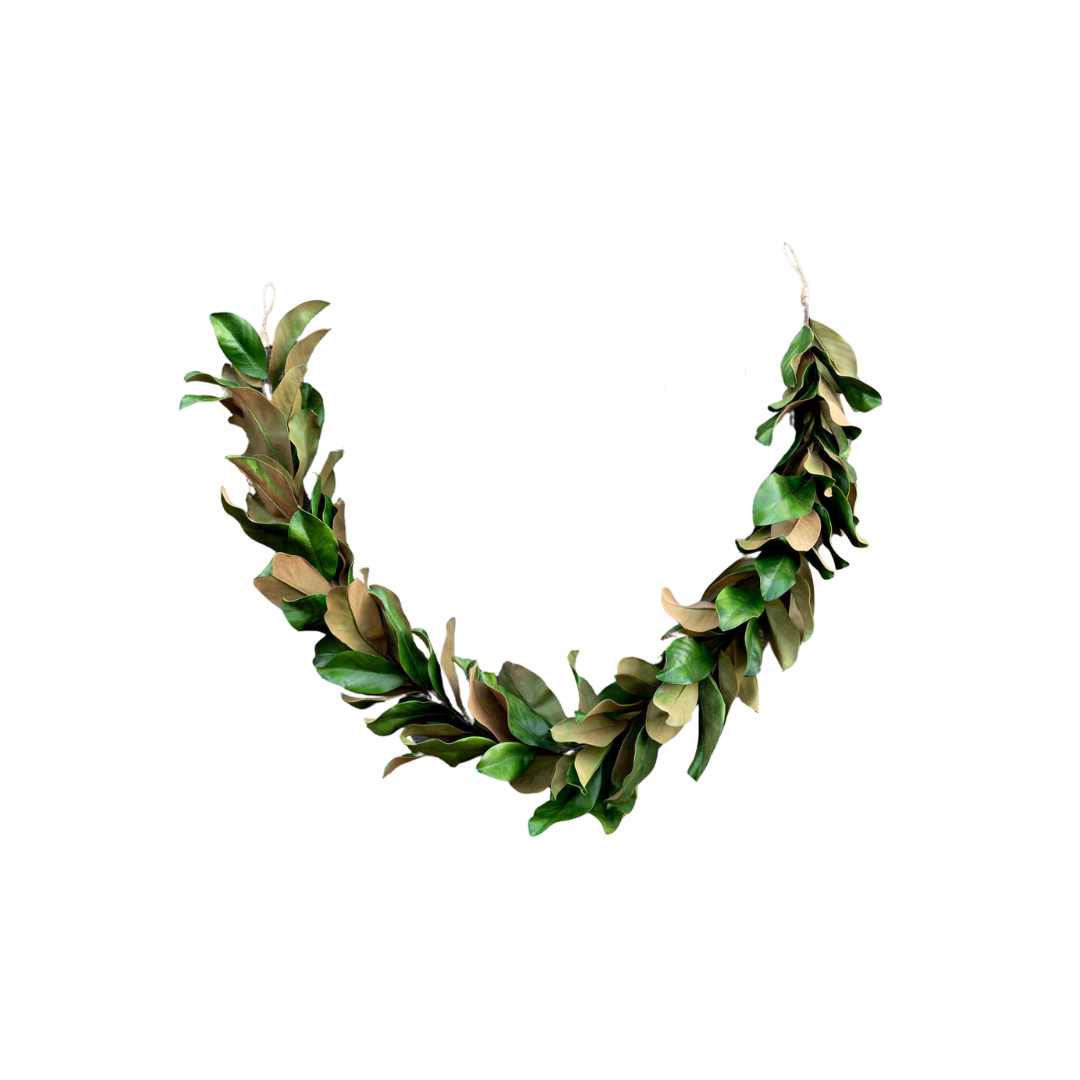 Estate Magnolia Garland