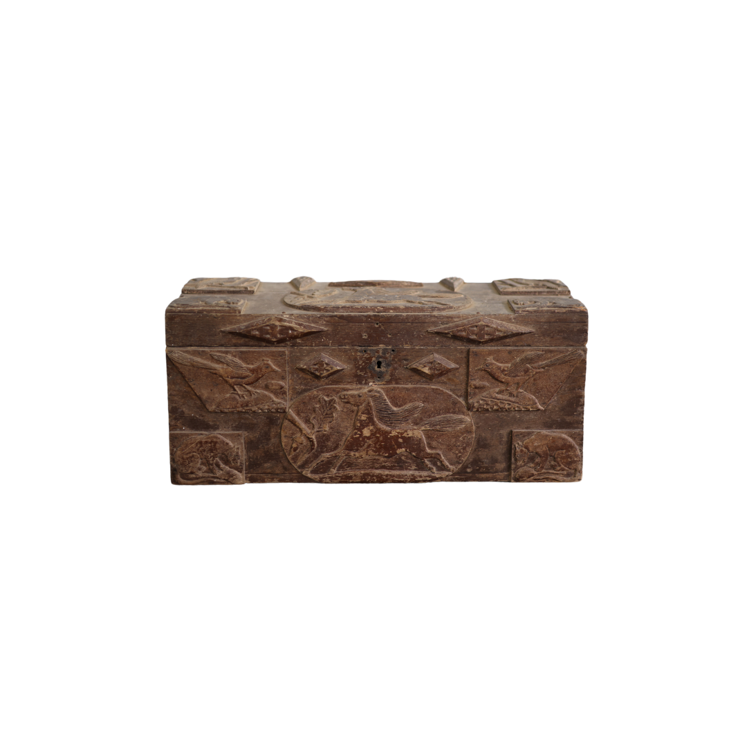 18th Century French Handcarved Small Chest - Thumbnail 3