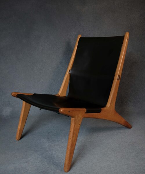 ROU Mid-century Modern Leather Chair 20.5"W x31"D x30.5"H
