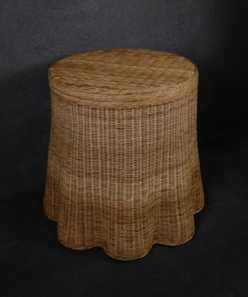 Scallop Round Side Table